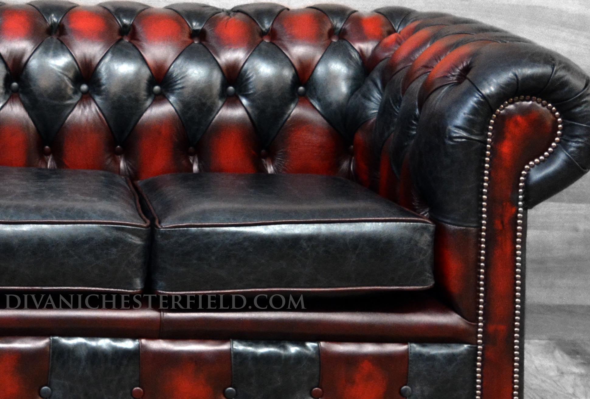 divano chesterfield originale nuovo pelle rossa bordeaux nera