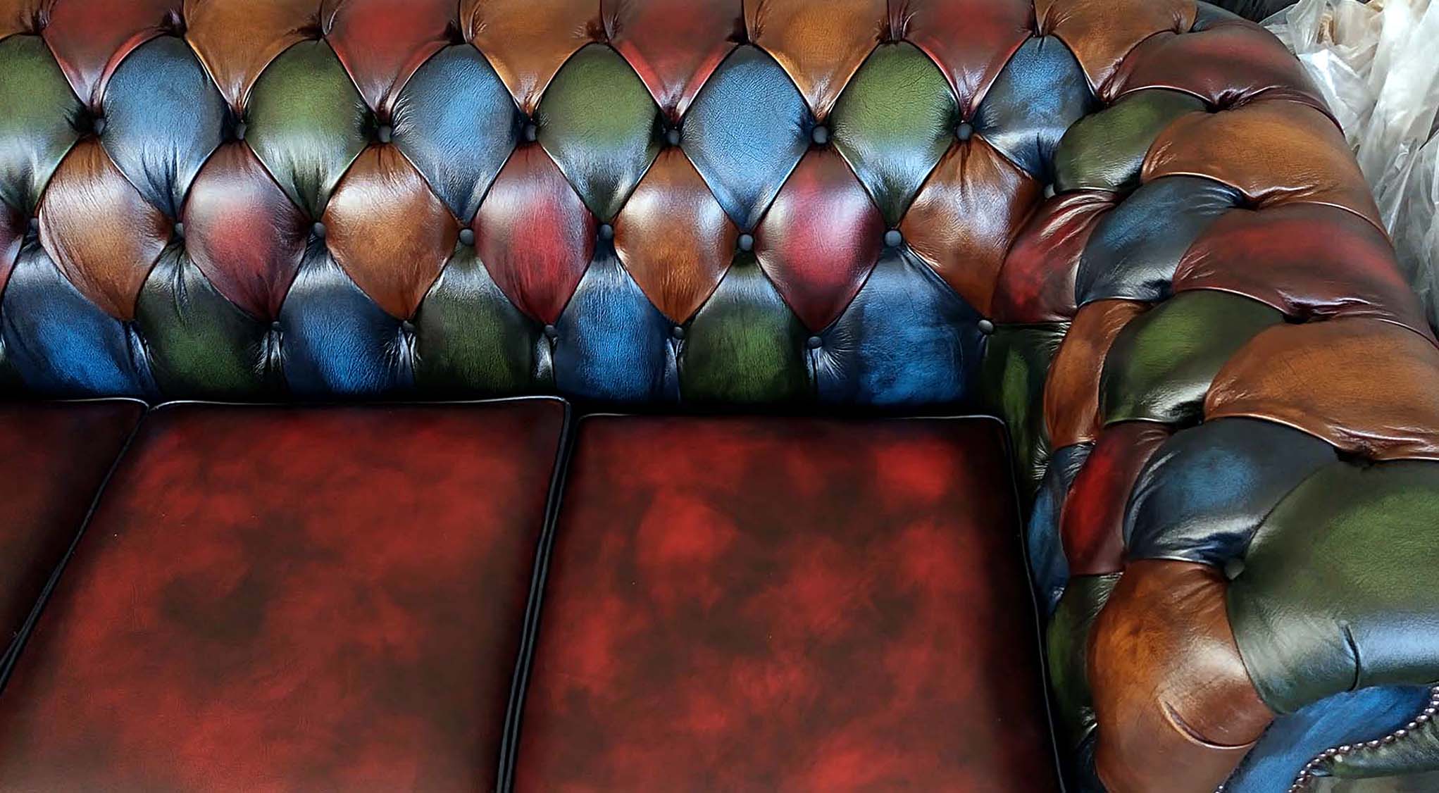 divano chester moderno colorato harleq pelli patchwork