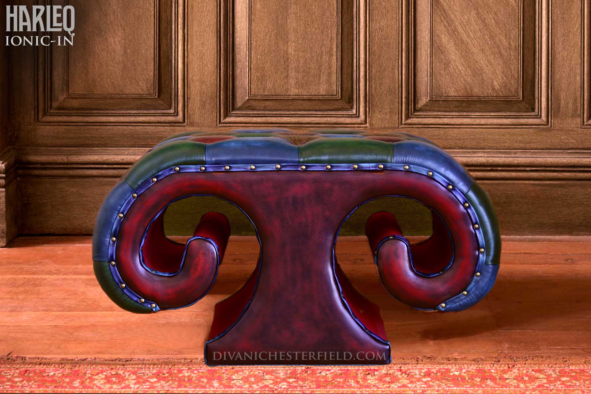tavolino pouf chesterfield moderno orginale forma curva in pelle patchwork